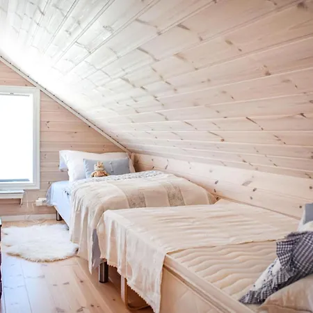 3 Bedroom Awesome In Skjold (Rogaland)
