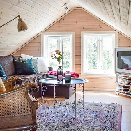 3 Bedroom Awesome In Skjold (Rogaland)