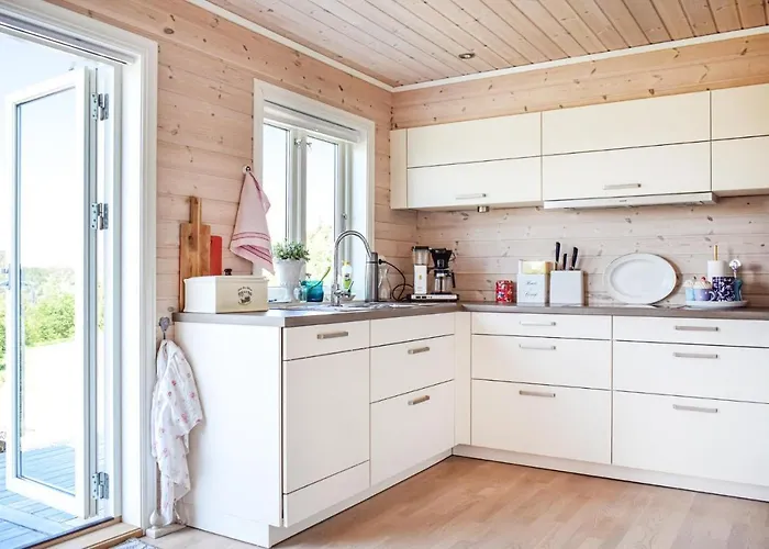 3 Bedroom Awesome In Casa vacanze Skjold (Rogaland)